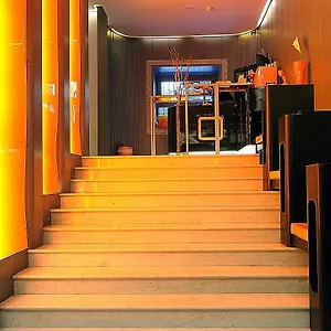 Orange Отель